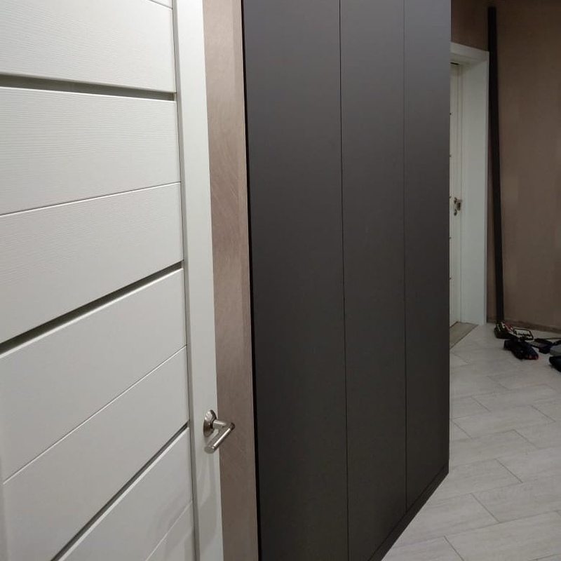 Распашные шкафы-Шкаф с распашными дверями на заказ «Модель 58»-фото3